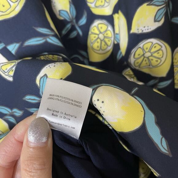 NEW! Fame and Partners Sasha Off the Shoulder Dress in Lemon Print size US 0 - Picture 9 of 10